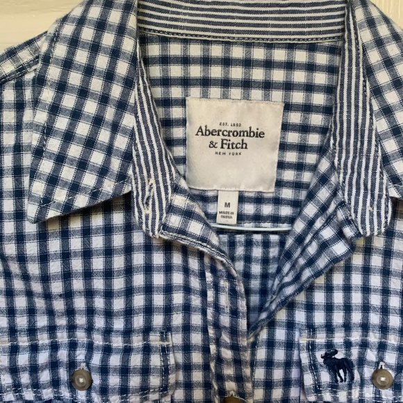 NWOT Abercrombie and Fitch Checkered Button Down - Picture 4 of 5